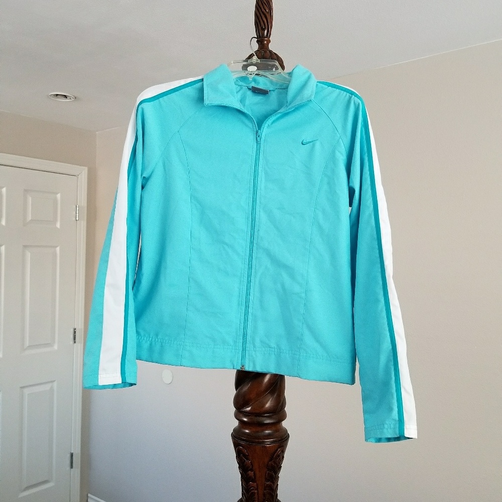 Nike jacket size S (4-6)